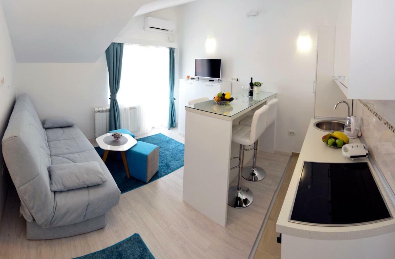 טיווט Apartmani Stefanija מראה חיצוני תמונה