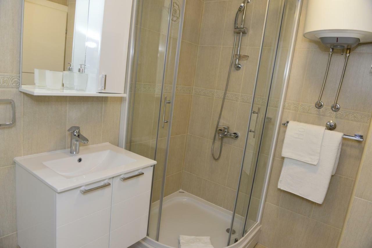 טיווט Apartmani Stefanija מראה חיצוני תמונה