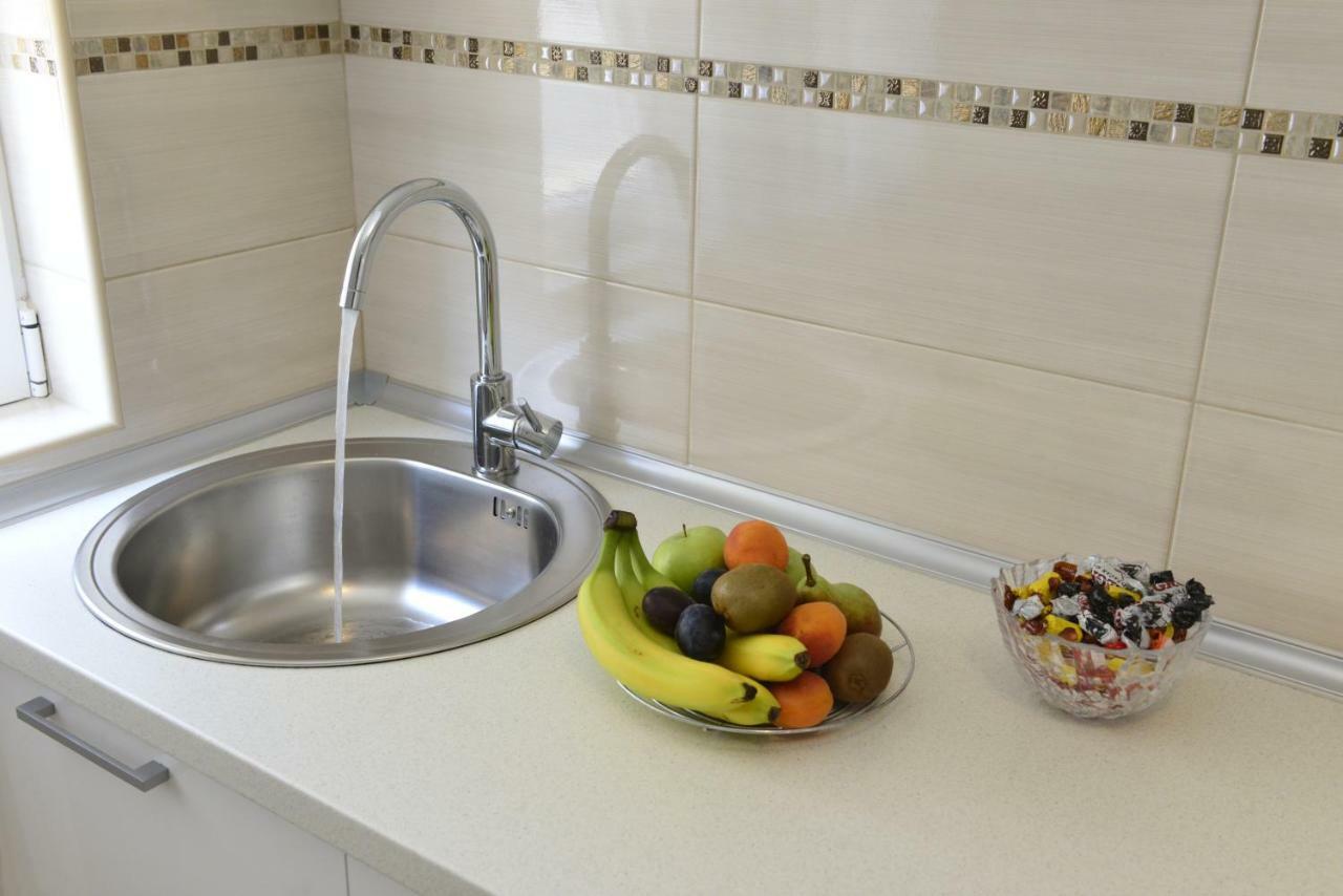 טיווט Apartmani Stefanija מראה חיצוני תמונה
